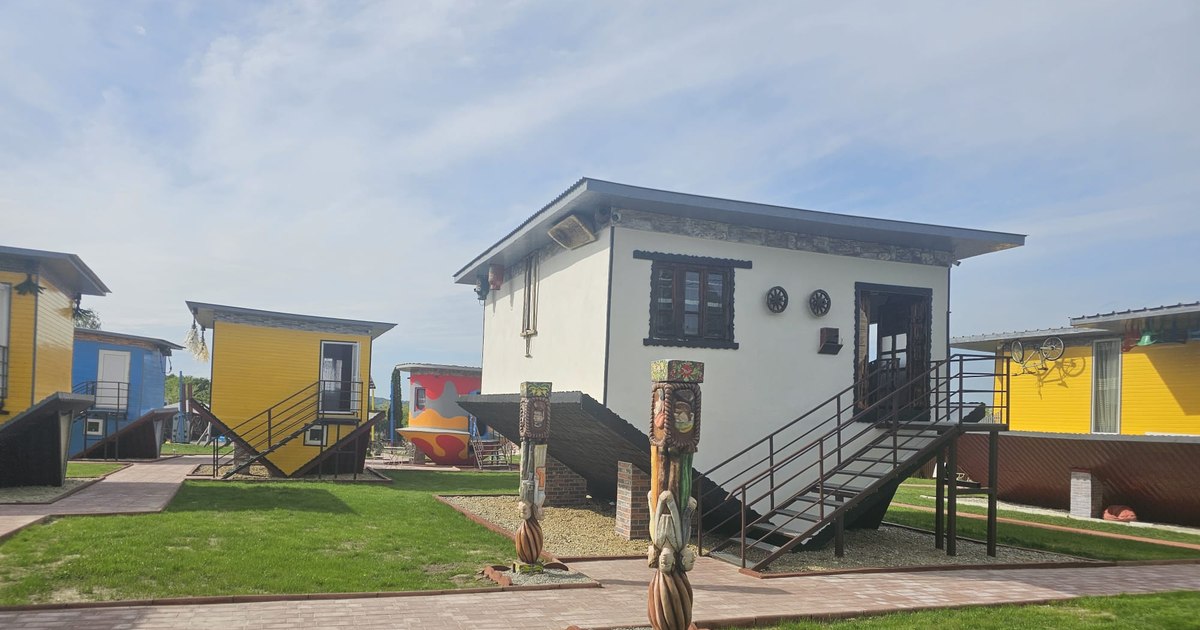 UN TÂNĂR a construit ceva incredibil în România după ce a muncit în...