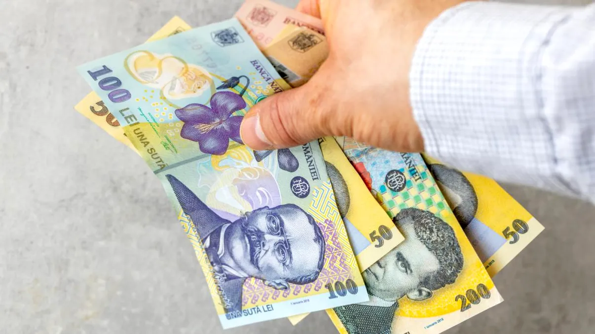 Milioane de pensionari primesc bani în plus în MAI, însă doar dacă au…