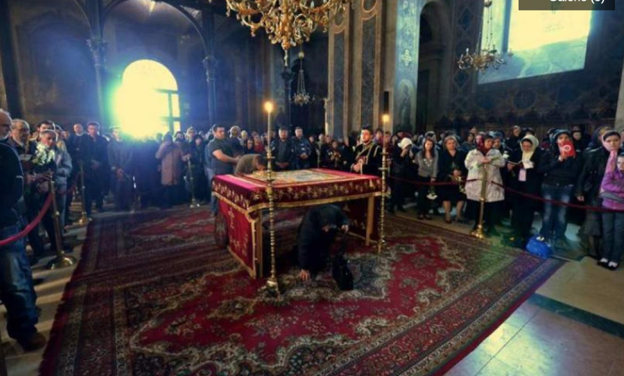 TRADIȚIA spune că trebuie să faci ASTA imediat ce te trezești în Vinerea Mare…
