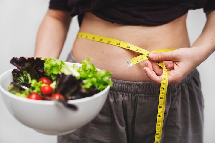 Te-ai îngrășat după Paște? Nu e grăsime! Iată dieta fulger de 3 zile care te scapă imediat de burtă și kilogramele în plus