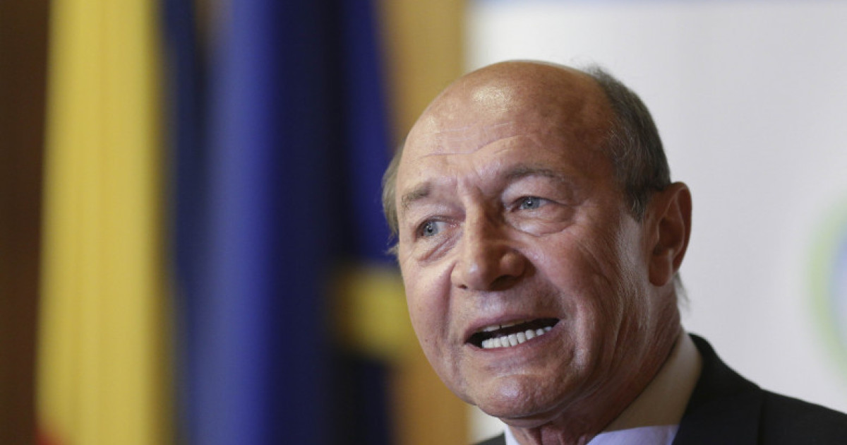 Traian Băsescu avertizează că reducerea prețului la carburanți este o MARE EROARE deoarece…