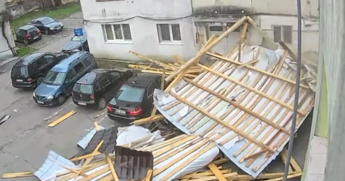 TRAGEDIE din cauza vântului puternic după ce un acoperiș s-a prăbușit peste…