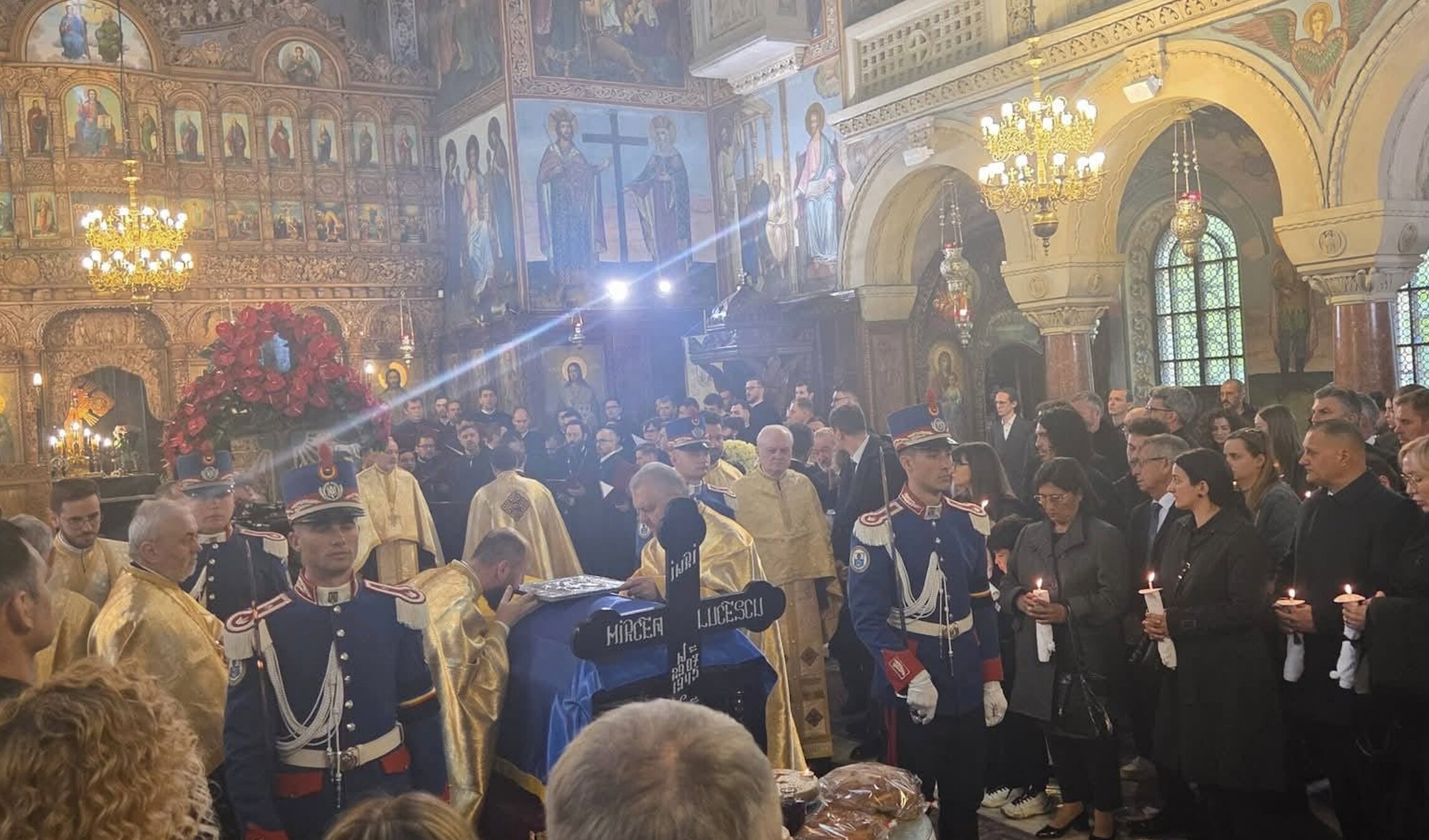 Dănuț Lupu a văzut ceva incredibil în biserică și spune că DOAR LA…