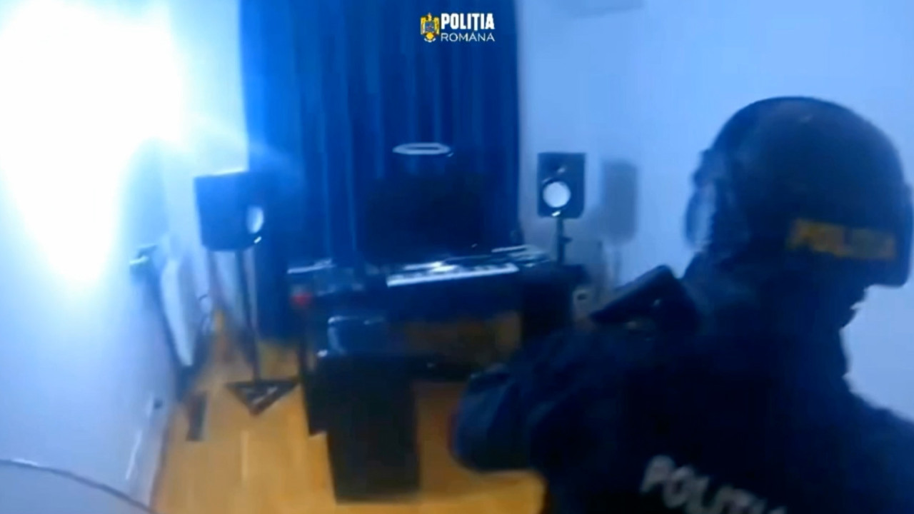 Fiul Clejanilor, ridicat de MASCAȚI după ce a amenințat că aruncă în aer…