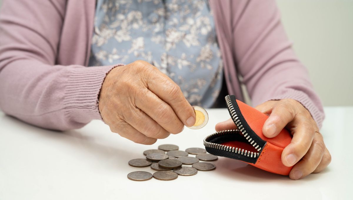 LISTA pensionarilor care nu primesc ajutorul în mai, deși au venituri sub…