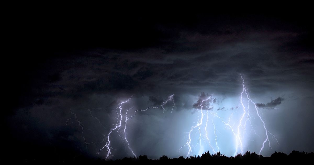 VREMEA se schimbă RADICAL sâmbătă, iar meteorologii au anunțat fenomene de tip…