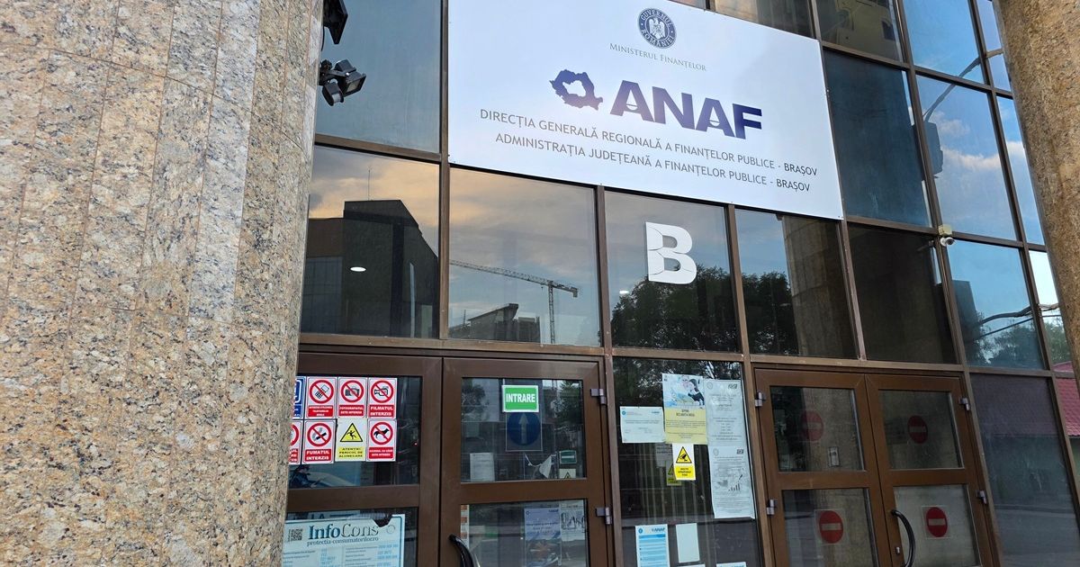 Angajații ANAF primesc BONUSURI uriașe, dar suma maximă poate ajunge la doar…