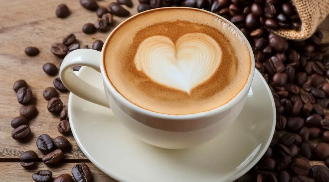 Motivul INCREDIBIL pentru care cafeaua de dimineață te lasă fără energie după doar…