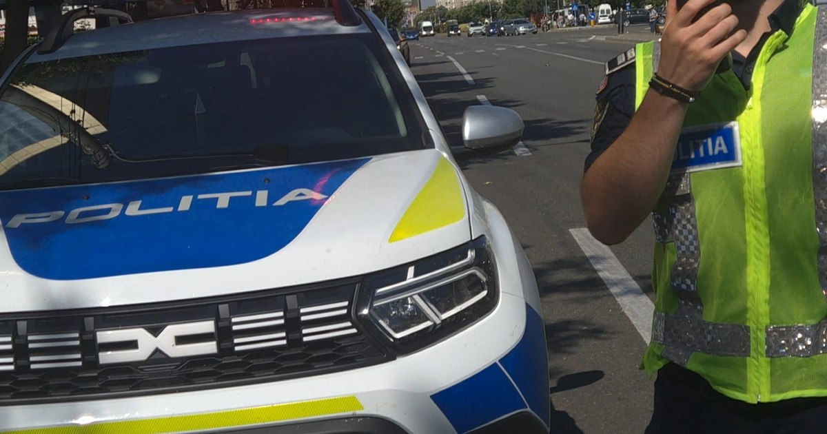 Gestul INCREDIBIL făcut de un șofer oprit de poliție l-a scăpat de…