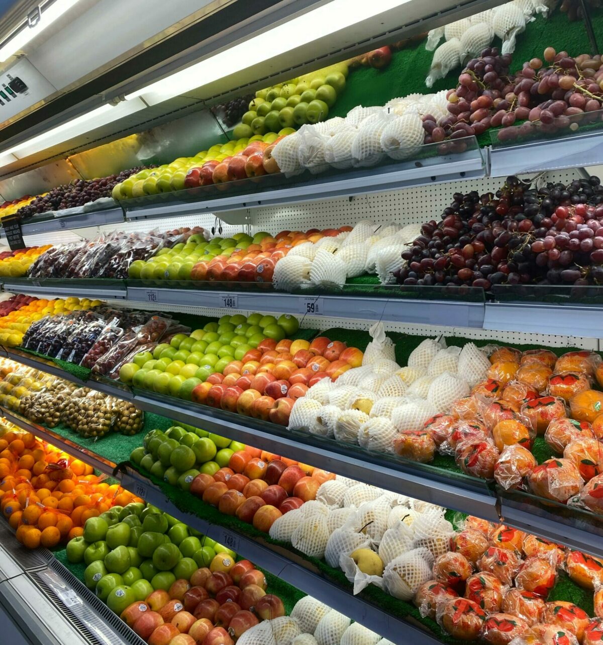 Lista alimentelor de bază pline de PESTICIDE unde limitele sunt depășite în…