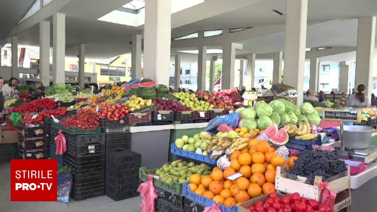 Au apărut primele cireșe în piețe, însă un singur KILOGRAM costă…