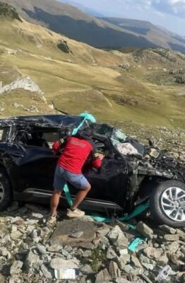 Gest extrem pe Transalpina: Un bărbat a plonjat 200 de metri în gol după o ceartă cu soția. Ultimul mesaj video