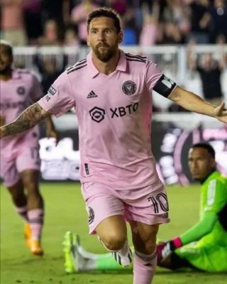 Adevărul despre viața privată a lui Lionel Messi: Ce face Antonela Roccuzzo când camerele se sting