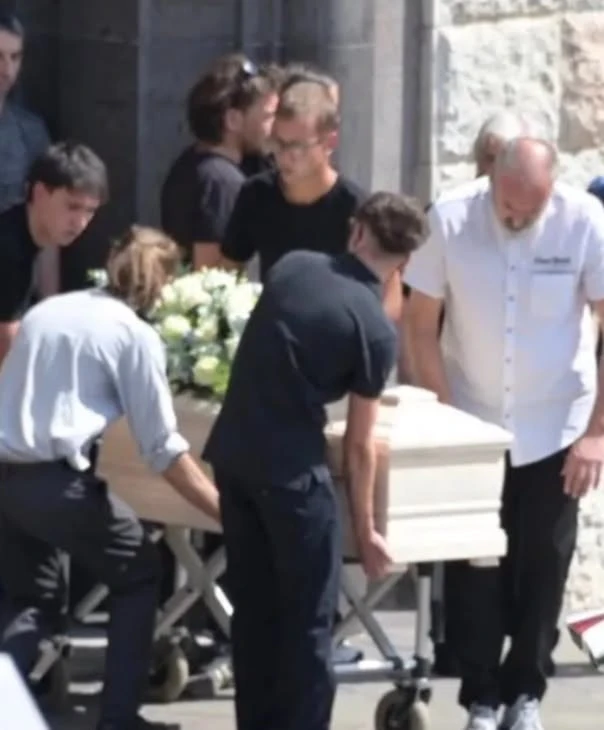 Sfârșitul tragic al unui băiat din Italia. Nouă ani de suferință după consumul unei bucăți de brânză contaminată