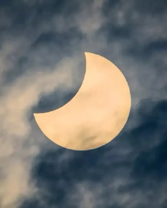 Eclipsa din august 2026 aduce schimbări majore. Ce se întâmplă cu fiecare zodie în parte