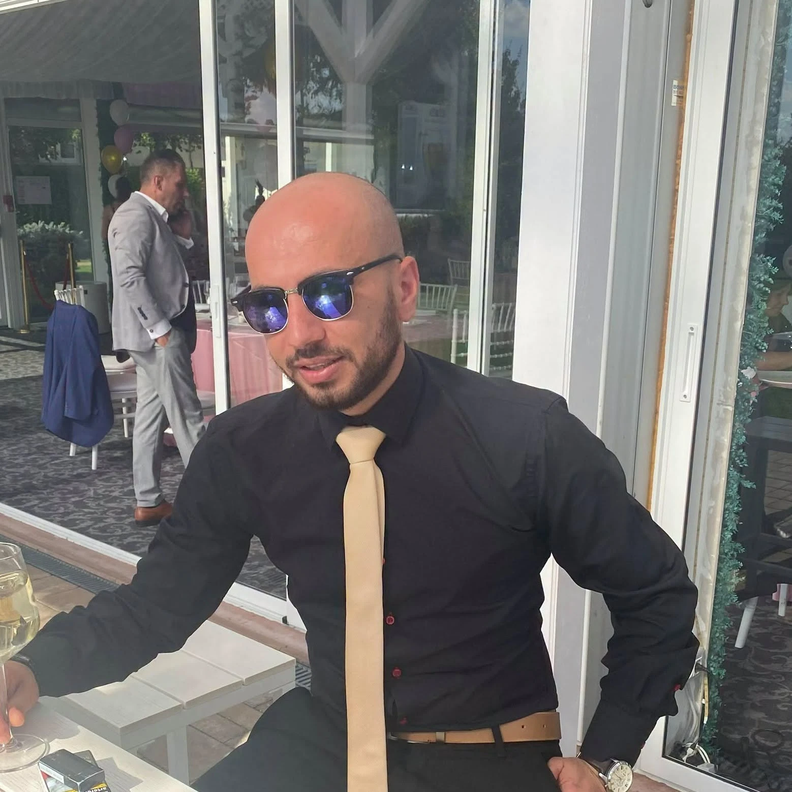 Tragedie în familia lui Mircea Rednic. Nepotul fostului antrenor a murit în somn înaintea nunții