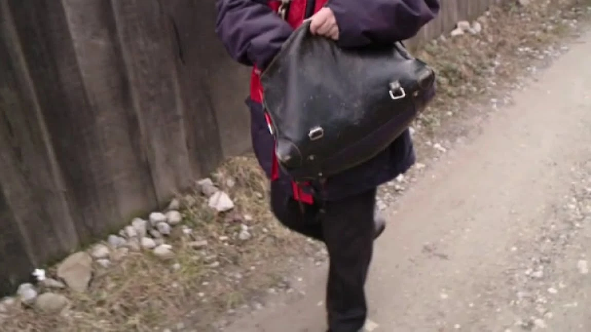 O poștăriță din Constanța a falsificat semnături pentru a încasa pensii și alocații. Prejudiciul se ridică la zeci de mii de lei