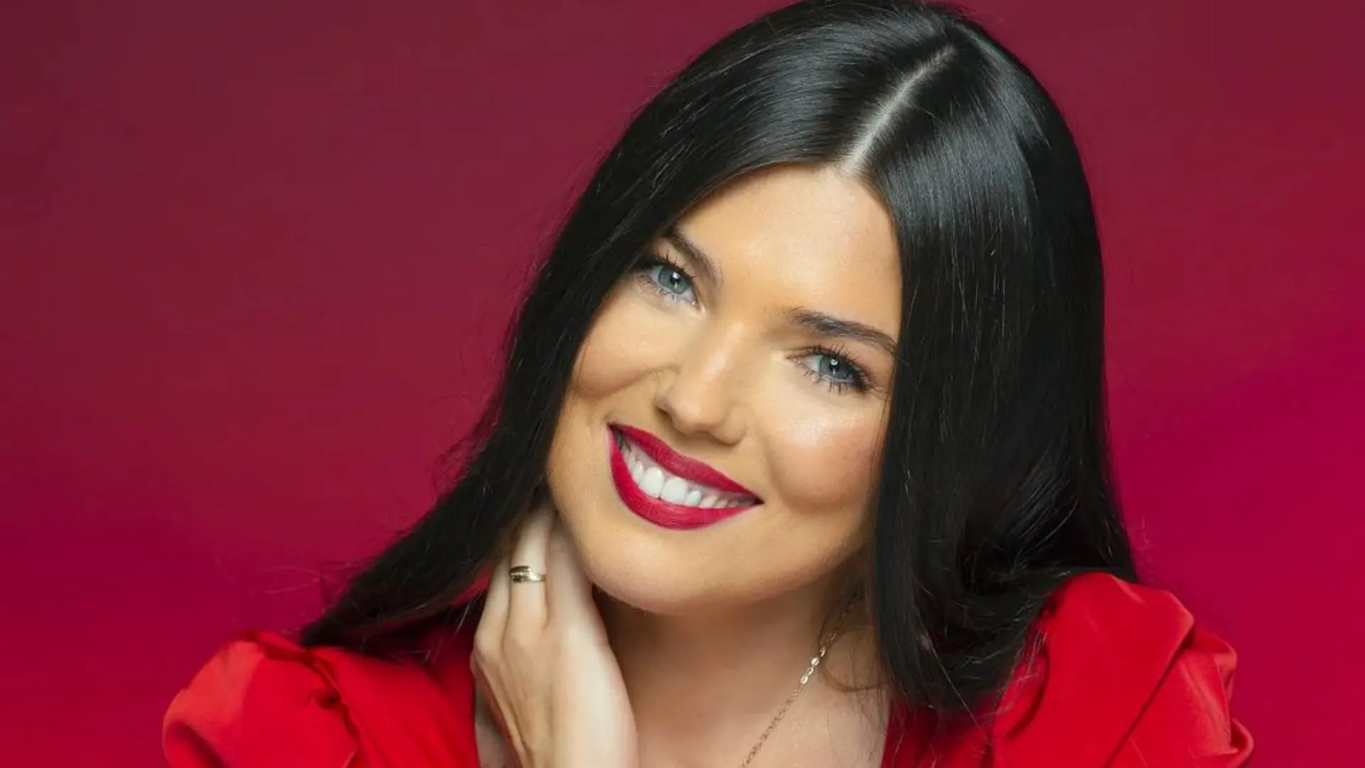 Paula Seling are o nouă relație. Cine este bărbatul care o face fericită pe artistă la patru ani după divorț
