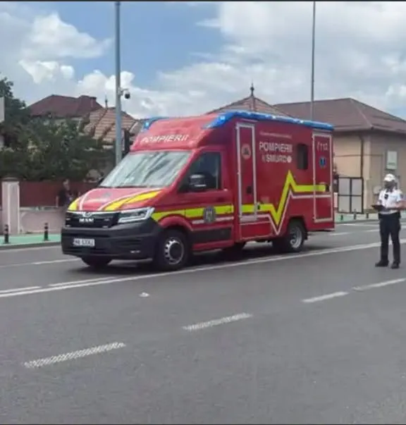 Tragedie în Gorj. O adolescentă de 14 ani a murit de pneumonie după ce familia ar fi refuzat tratamentul cu antibiotice