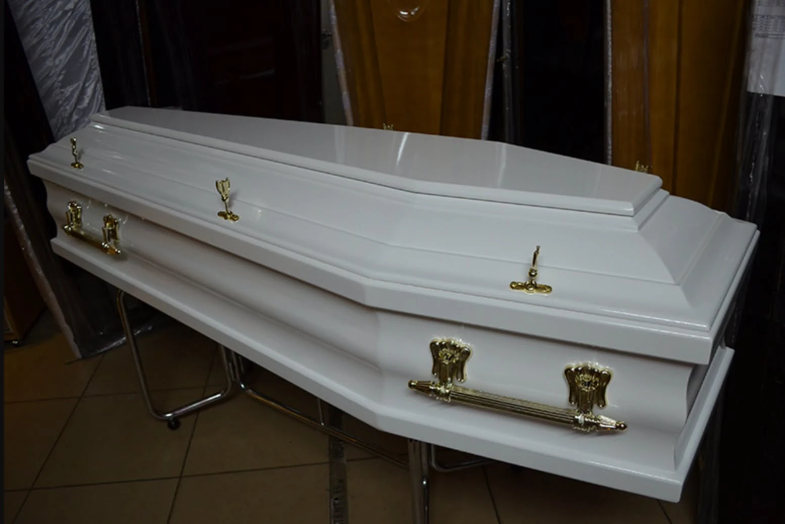Descoperire de coșmar. Tânăra găsită moartă în valiză este…