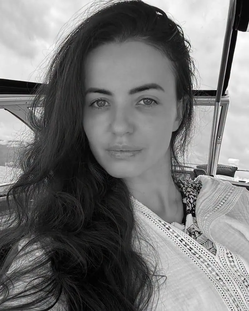 Noi ipoteze în cazul morții Mădălinei Apostol. Ce spun apropiații despre tragedia care a șocat opinia publică
