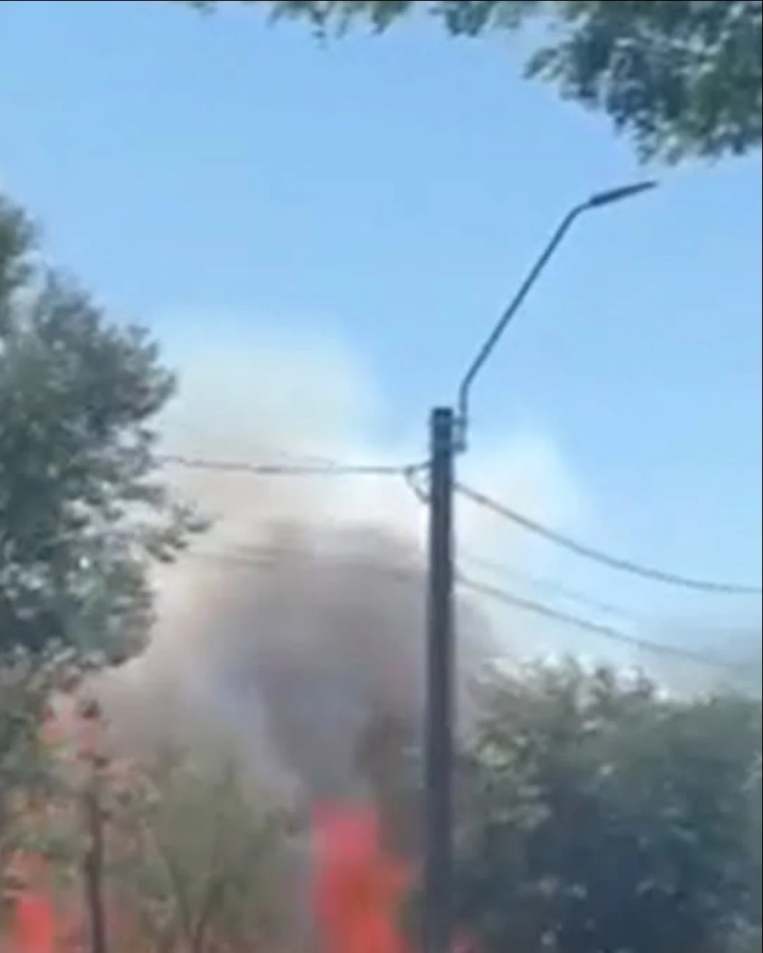 ACUM! Incendiu DEVASTATOR la ieșirea din B…